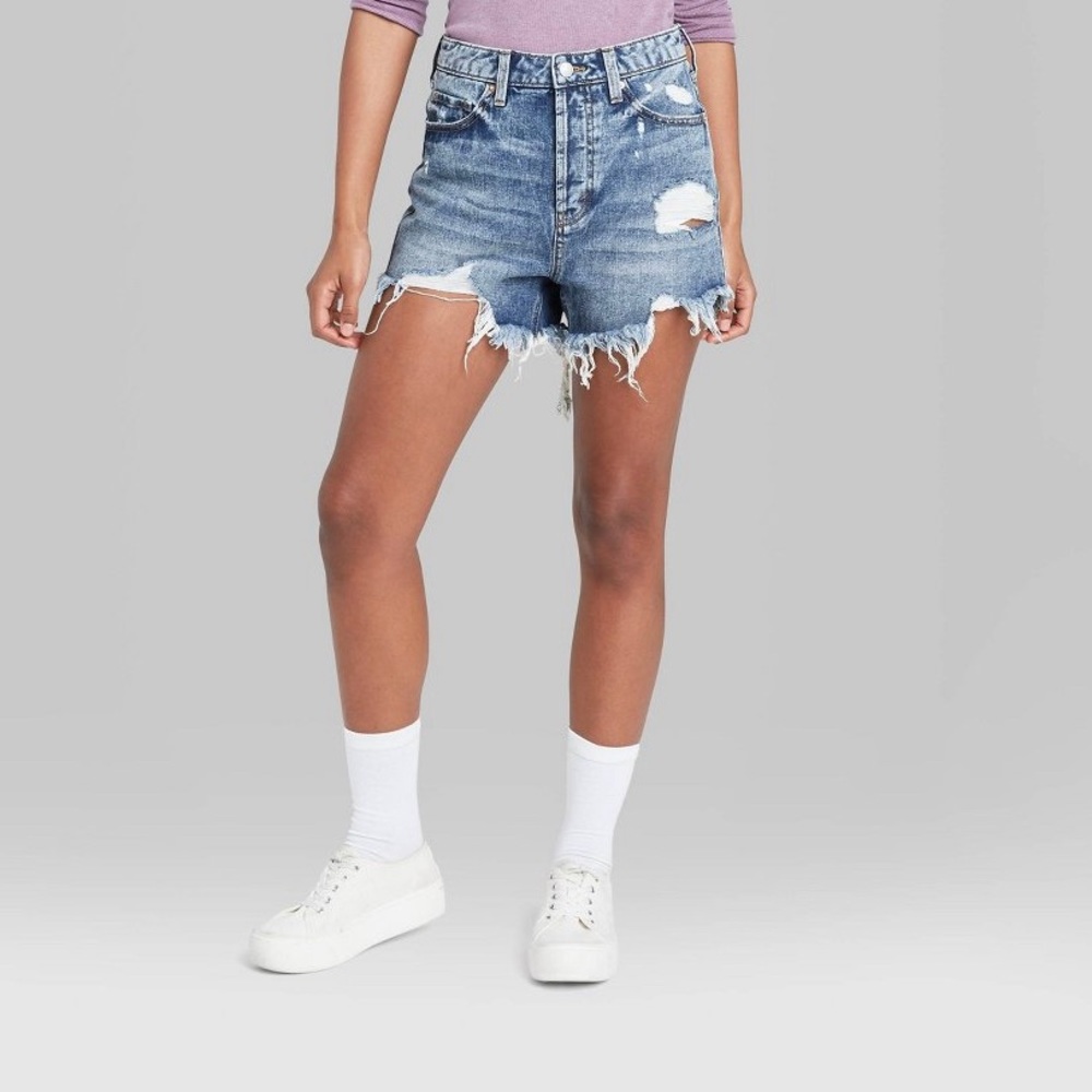 BRAND NEW UNWORN High-rise Frayed Hem jean shorts